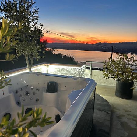 Appartement Duplex Rosas Avec Terrasse Magnifique Jacuzzi Vue Mer ภายนอก รูปภาพ